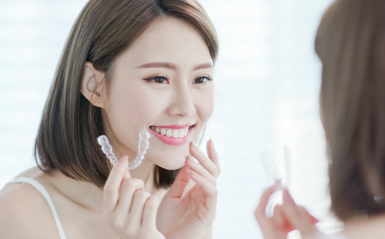 マウスピースによる矯正歯科治療